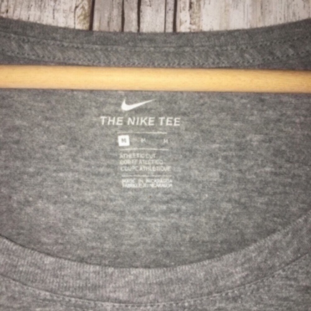 Nike Grey Sportswear Tee - Picture 4 of 4